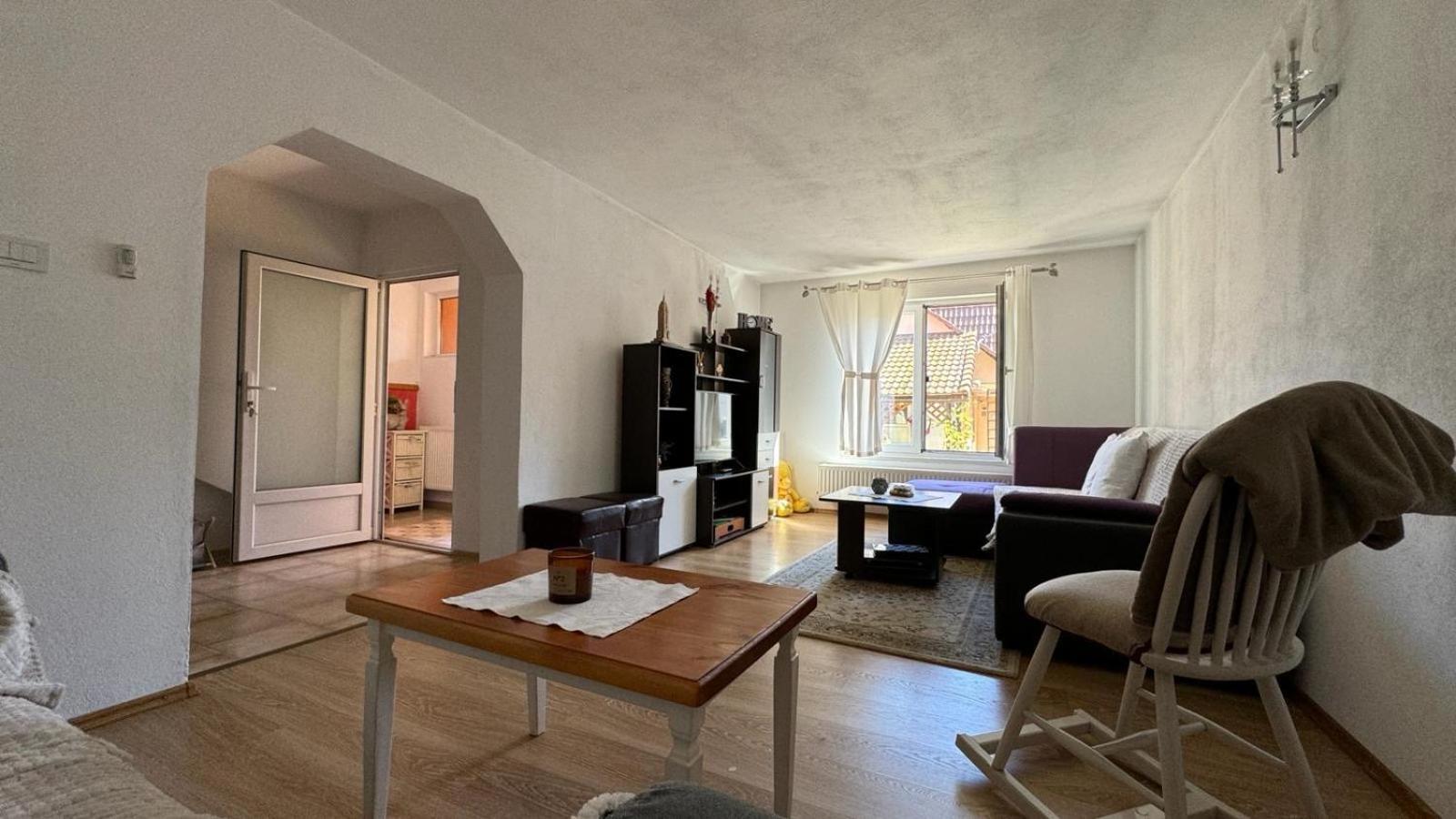 Casa Nicoladis Apartment Zărneşti Bagian luar foto