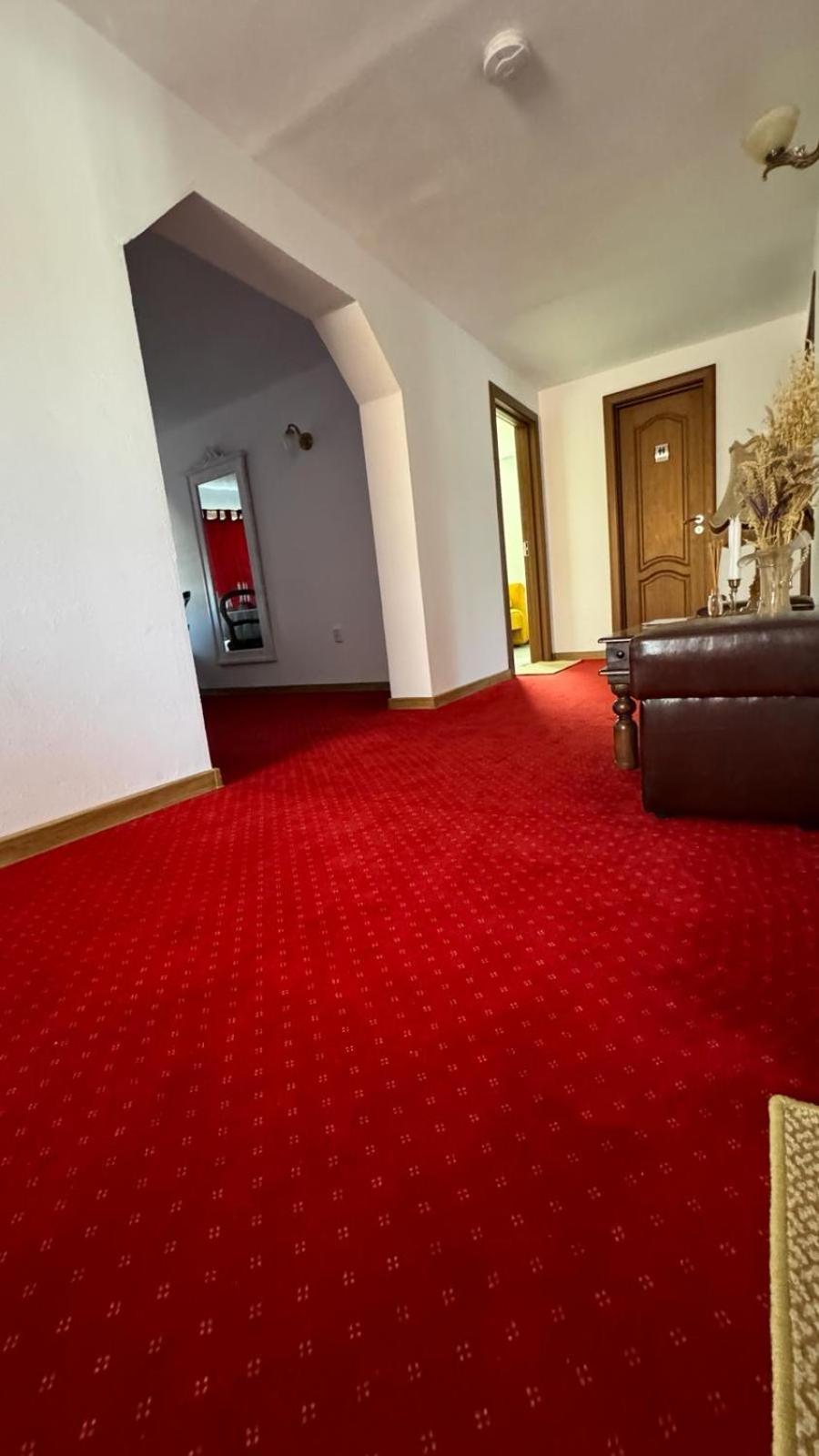Casa Nicoladis Apartment Zărneşti Bagian luar foto