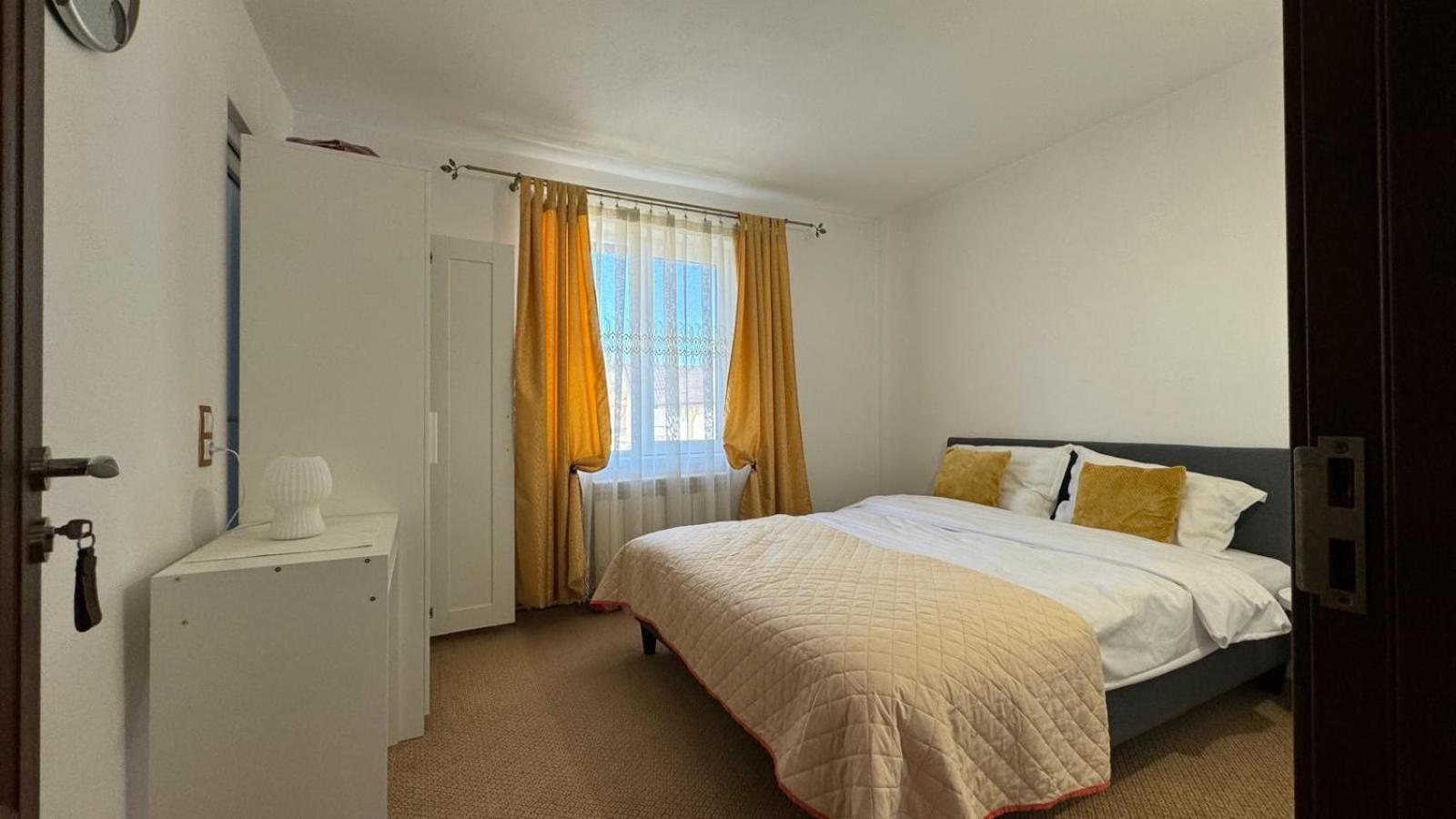 Casa Nicoladis Apartment Zărneşti Bagian luar foto