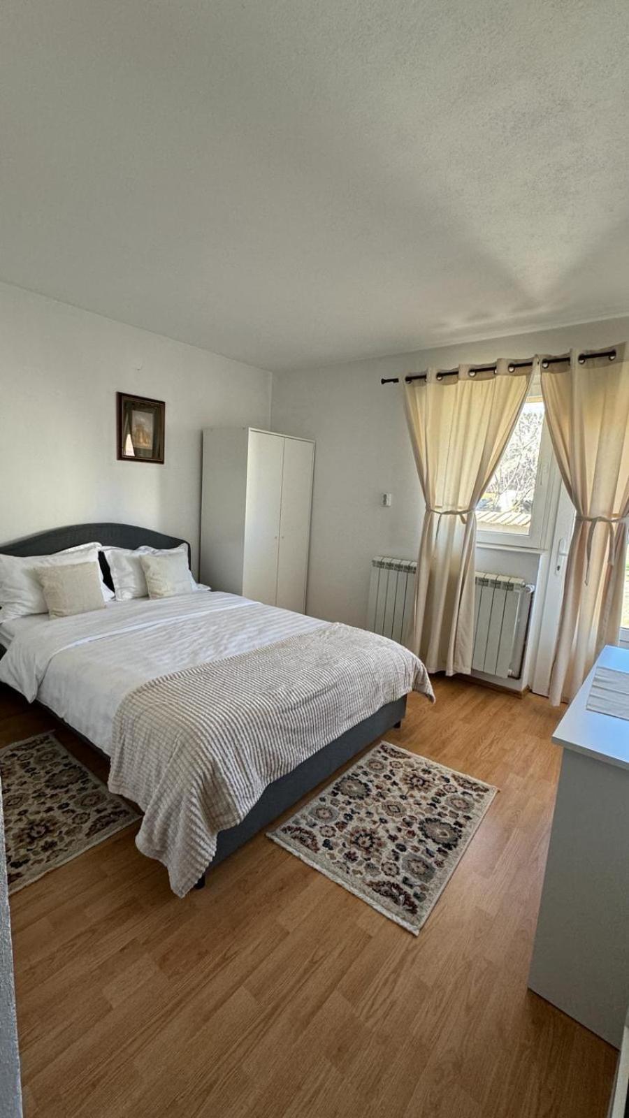 Casa Nicoladis Apartment Zărneşti Bagian luar foto