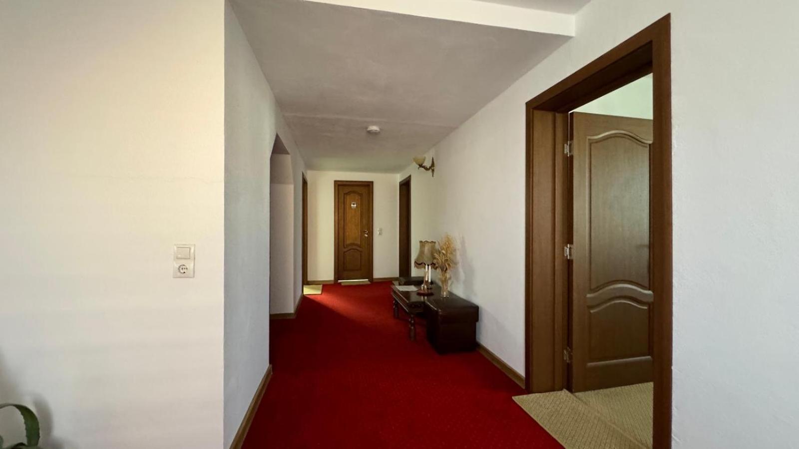 Casa Nicoladis Apartment Zărneşti Bagian luar foto